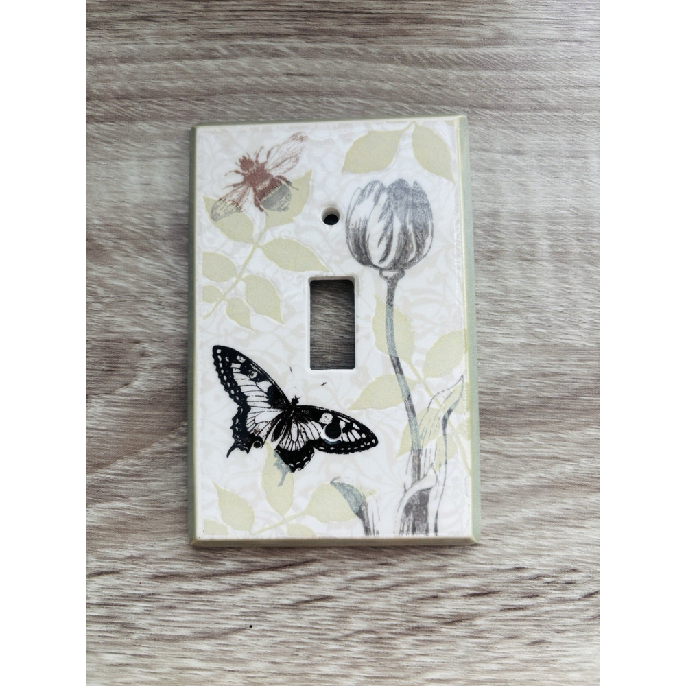 All Fired Up Botanical Insect Floral Bee Light Switch Plate Single Gang